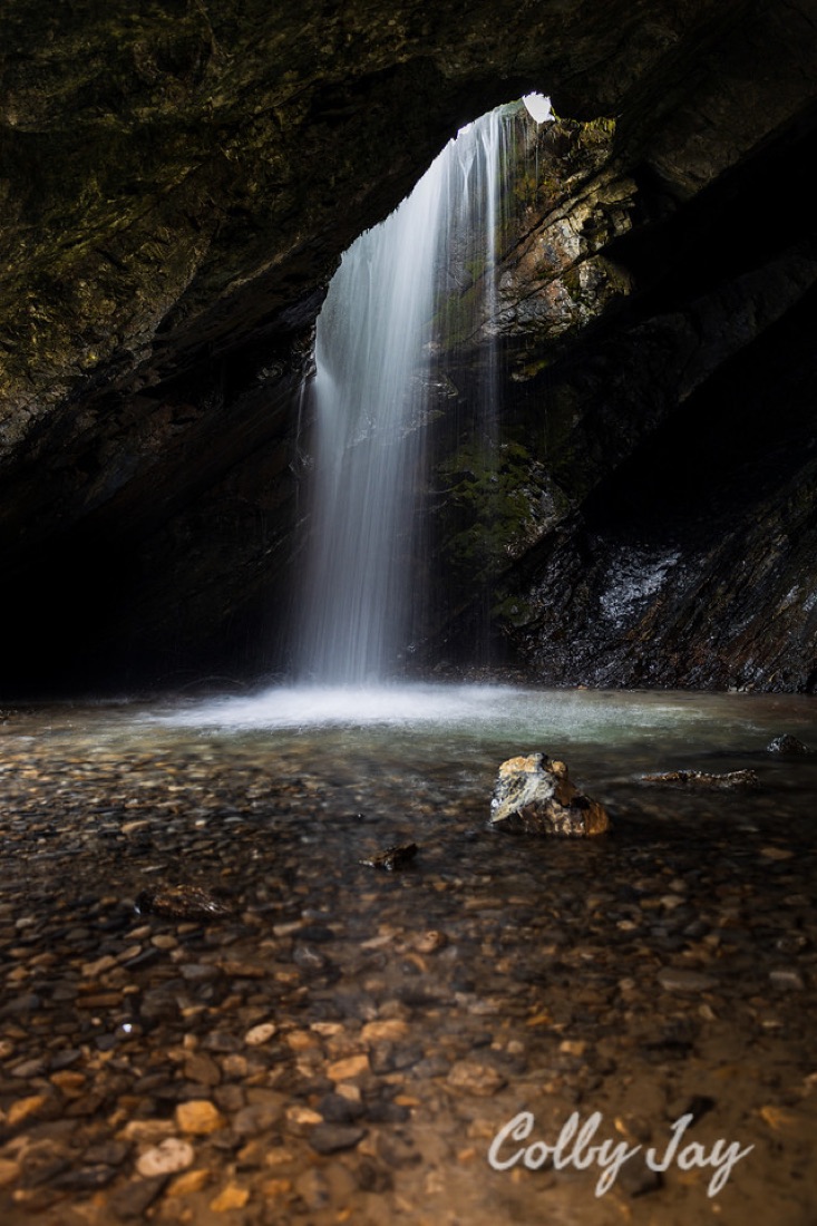 Donut Falls in the Winter, landscape photo by Colby Taylor